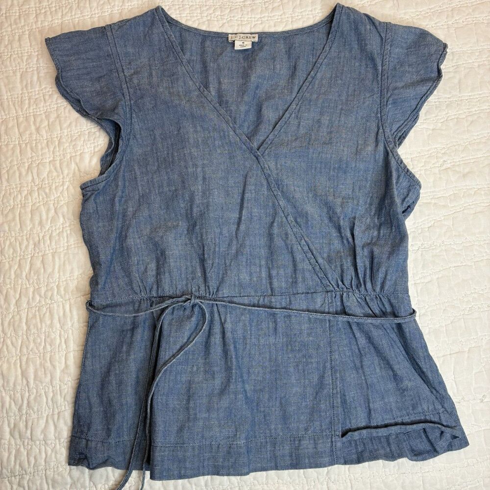 J Crew Factory chambray faux wrap top Sz 6 blue flutter sleeve tie waist preppy